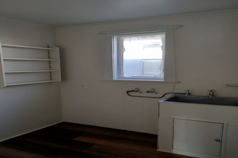 Photo of property in 21 Cudby Street, Woburn, Lower Hutt, 5011