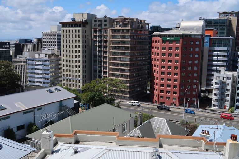 Photo of property in 21af1 Talavera Terrace, Kelburn, Wellington, 6012