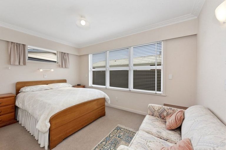 Photo of property in 28 Springfield Crescent, Enderley, Hamilton, 3214