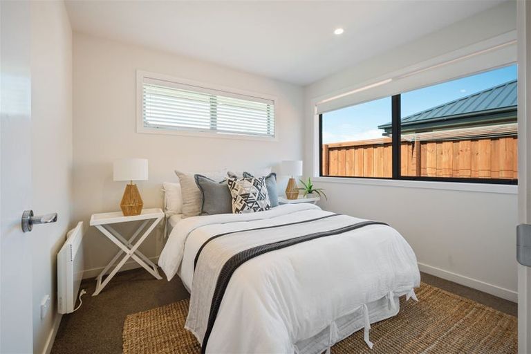 Photo of property in 37 Longcot Drive, Rolleston, 7615