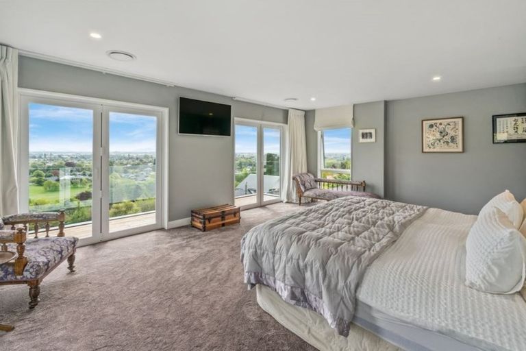 Photo of property in 20 Glenelg Spur, Hillsborough, Christchurch, 8022