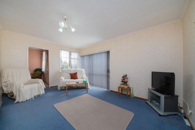 Photo of property in 32 Andrew Avenue, Roslyn, Palmerston North, 4414