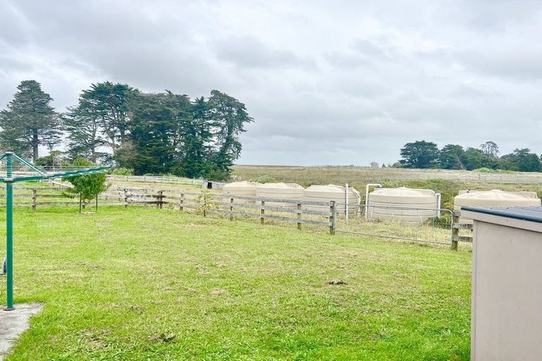 Photo of property in 76 Galloway Road, Karaka, Papakura, 2580