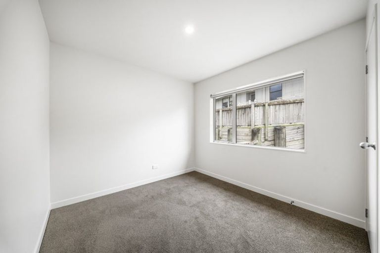 Photo of property in 12a Withers Road, Glen Eden, Auckland, 0602