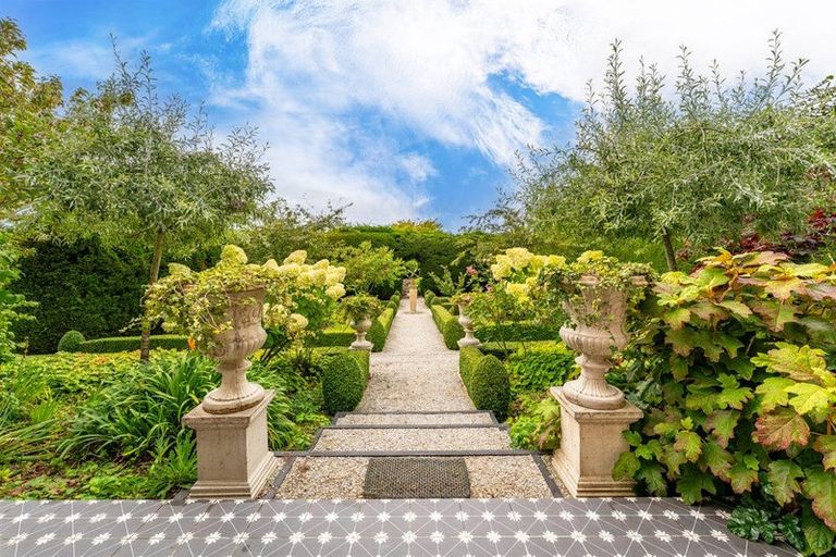 Photo of property in 56 Burgess Road, Herbert, Oamaru, 9495