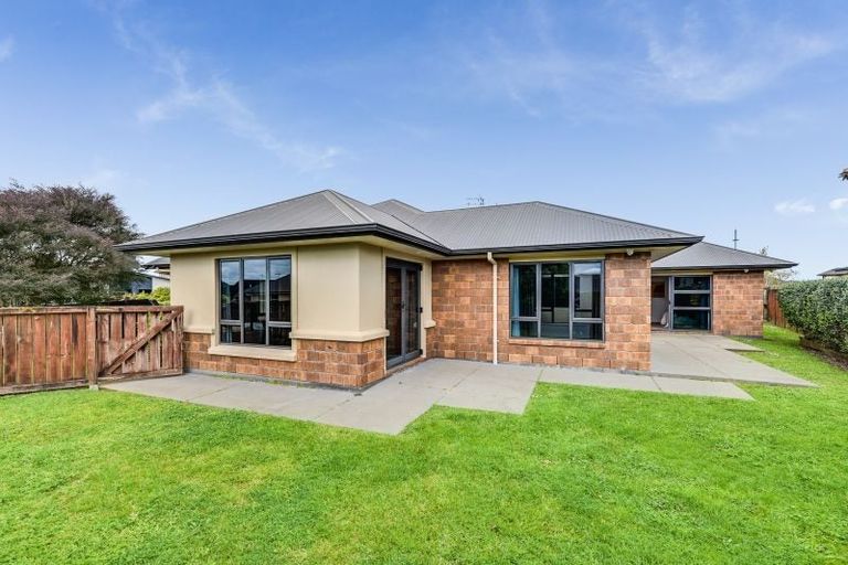 Photo of property in 3 Gibbston Close, Huntington, Hamilton, 3210