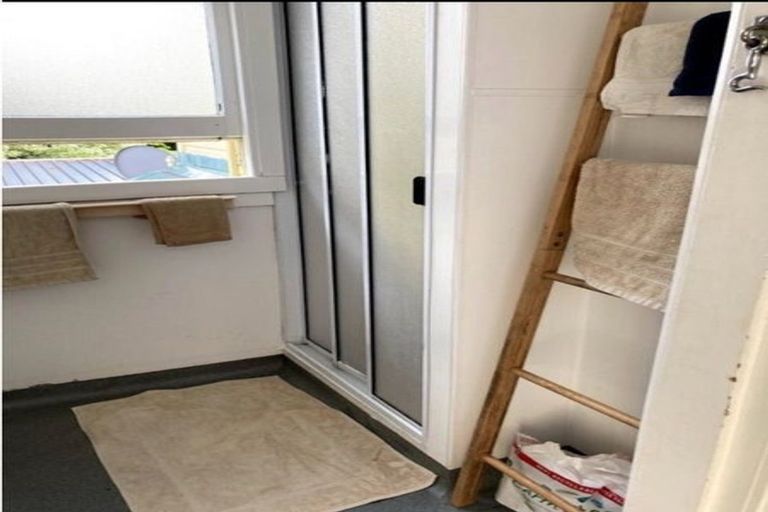 Photo of property in 4 Levy Street, Mount Victoria, Wellington, 6011