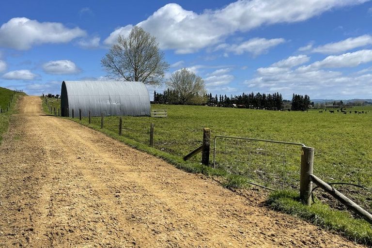 Photo of property in 16 Mcrae Road, Otewa, Otorohanga, 3972