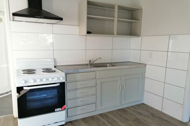 Photo of property in 27 Bedlington Avenue, Manurewa, Auckland, 2102