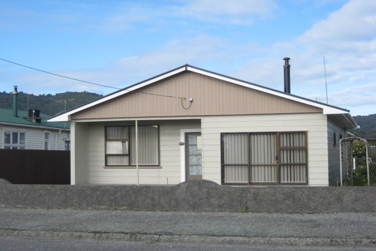 Photo of property in 115 Reid Street, Blaketown, Greymouth, 7805