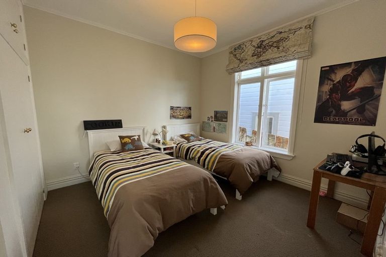 Photo of property in 78 Moana Road, Kelburn, Wellington, 6012