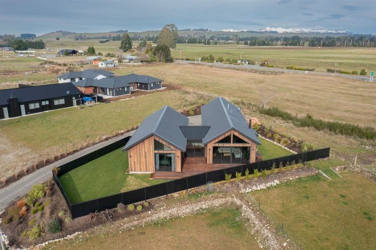 Photo of property in 6 Ralph Moir Drive, Te Anau, 9679