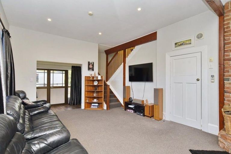 Photo of property in 36a Ayers Street, Rangiora, 7400