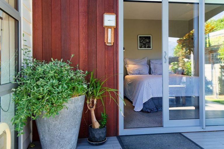 Photo of property in 1 Shearwater Drive, Kaikoura, 7300