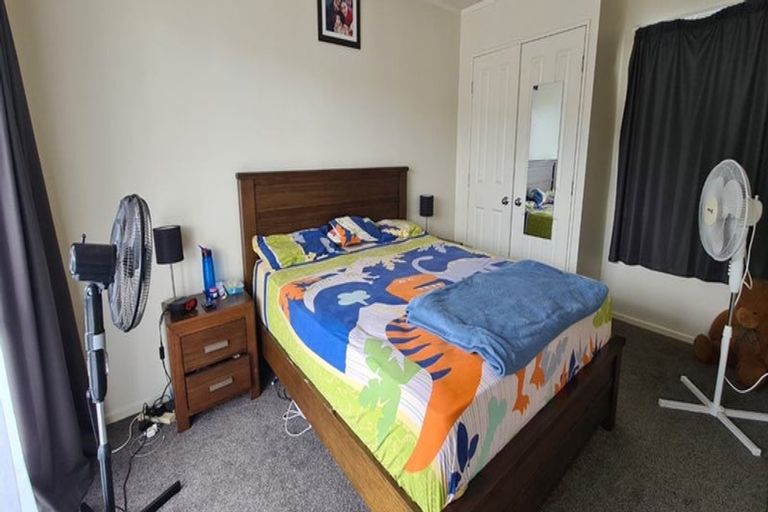 Photo of property in 14 Vitex Lane, Henderson, Auckland, 0612