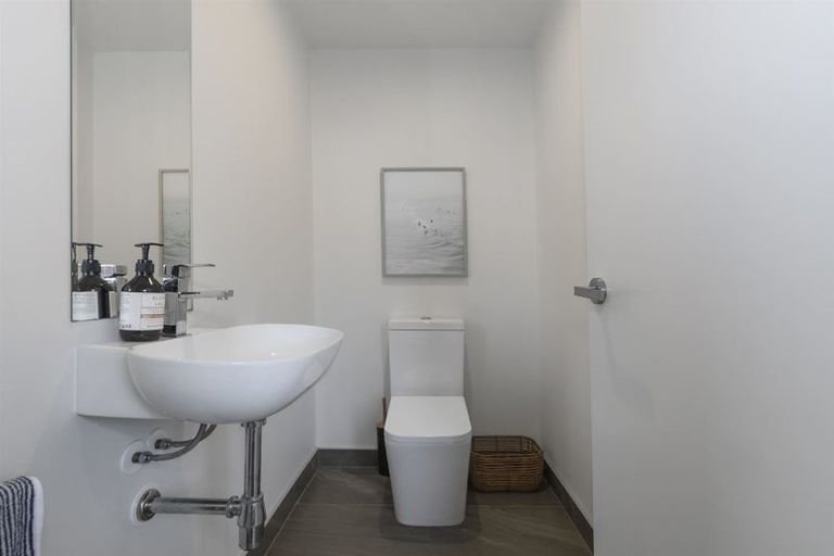 Photo of property in 23a Milton Road, Otumoetai, Tauranga, 3110