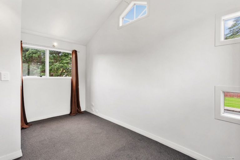 Photo of property in 46a Eskdale Road, Birkdale, Auckland, 0626
