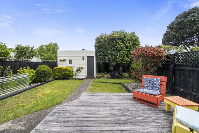 Photo of property in 16 Te Whiti Street, Kilbirnie, Wellington, 6022