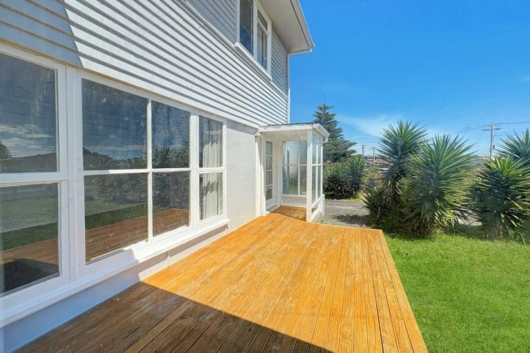 Photo of property in 26-28 Matipo Street, Castlecliff, Whanganui, 4501