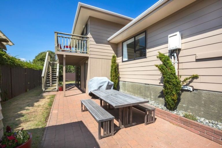 Photo of property in 9 Longitude Place, Whitby, Porirua, 5024