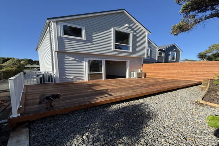 Photo of property in 5 Richard Street, Titahi Bay, Porirua, 5022