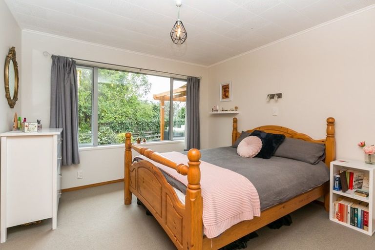 Photo of property in 28 Gordon Road, Te Awanga, 4102