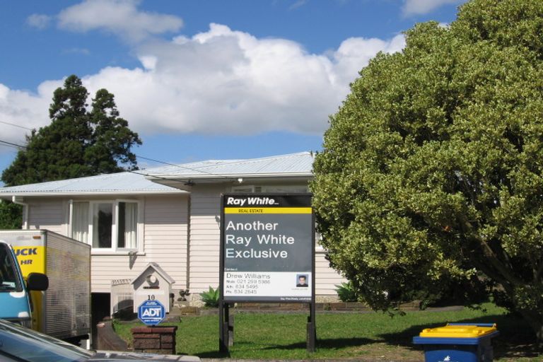 Photo of property in 10 Powell Place, Henderson, Auckland, 0610