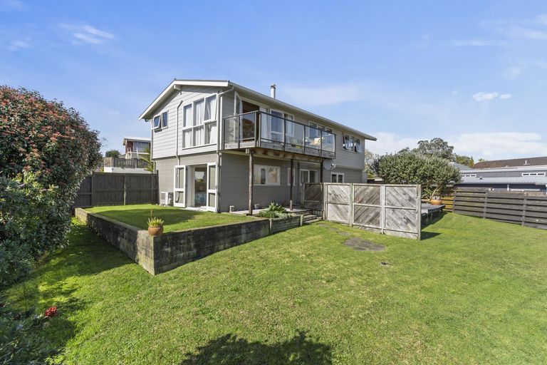 Photo of property in 73 O'halloran Road, Howick, Auckland, 2014