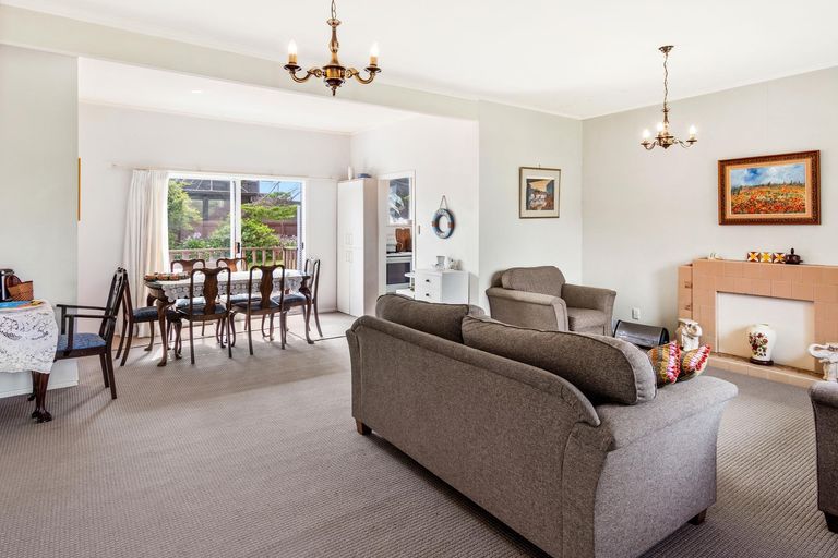 Photo of property in 27 Dillon Street, Waihi Beach, 3611