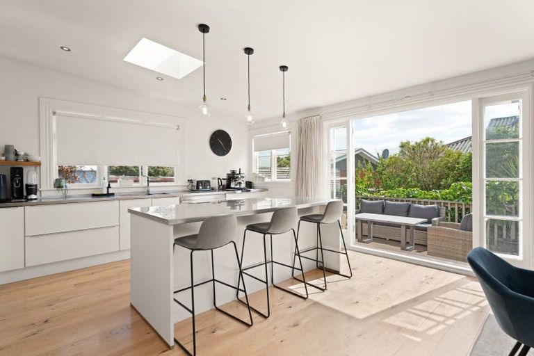 Photo of property in 211 Forbury Road, Saint Clair, Dunedin, 9012