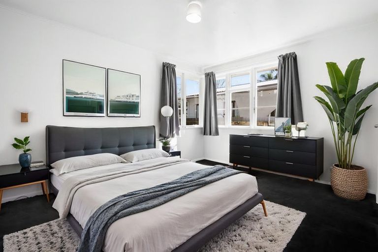 Photo of property in 2 Kenney Crescent, Fairfield, Hamilton, 3214