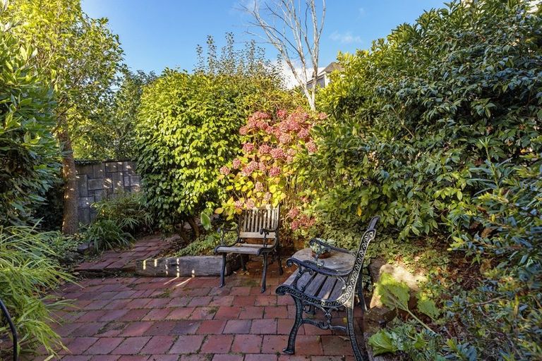 Photo of property in 2/237 Rutherford Street, Nelson South, Nelson, 7010