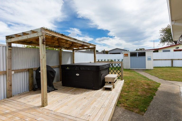 Photo of property in 46 Hospital Street, Dannevirke, 4930