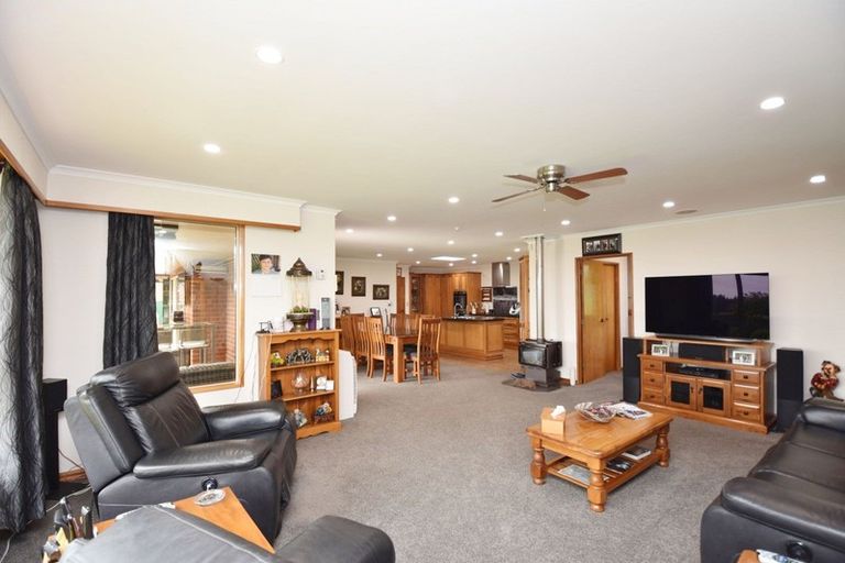 Photo of property in 21 Oteramika Road, Rockdale, Invercargill, 9812