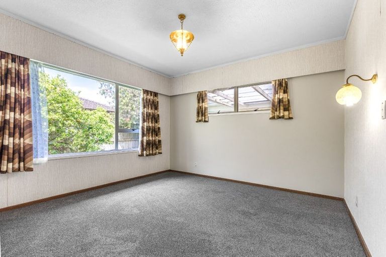 Photo of property in 191c Centreway Road, Orewa, 0931