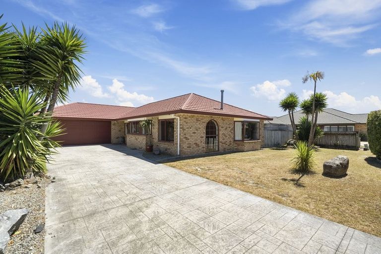 Photo of property in 49 College Drive, Paraparaumu, 5032