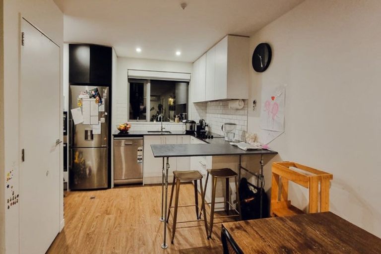 Photo of property in 16/31 Princess Terrace, Newtown, Wellington, 6021