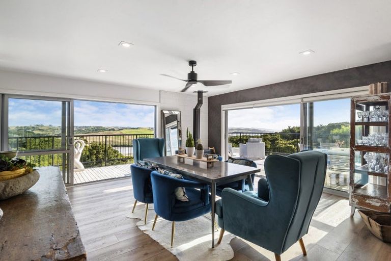 Photo of property in 205 Takahoa Drive, Kaiwaka, 0573