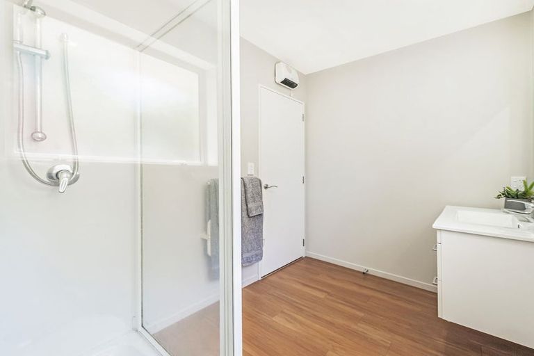 Photo of property in 54 Thackeray Place, Waltham, Christchurch, 8023