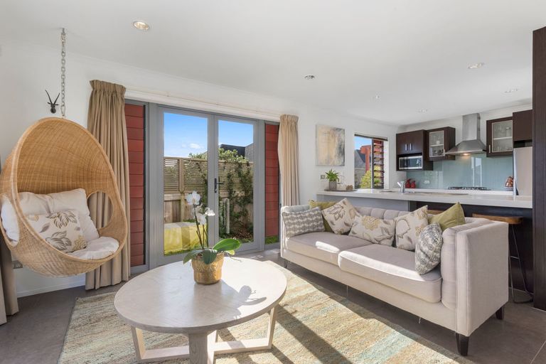 Photo of property in 204 Alec Craig Way, Gulf Harbour, Whangaparaoa, 0930
