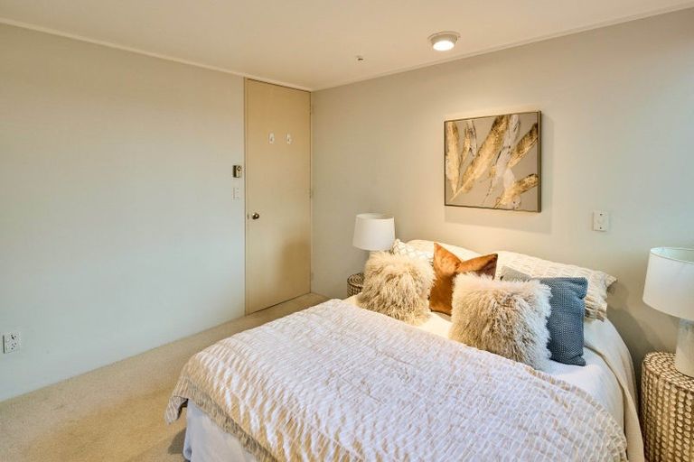 Photo of property in Highwic, 5/32 Hobson Street, Thorndon, Wellington, 6011