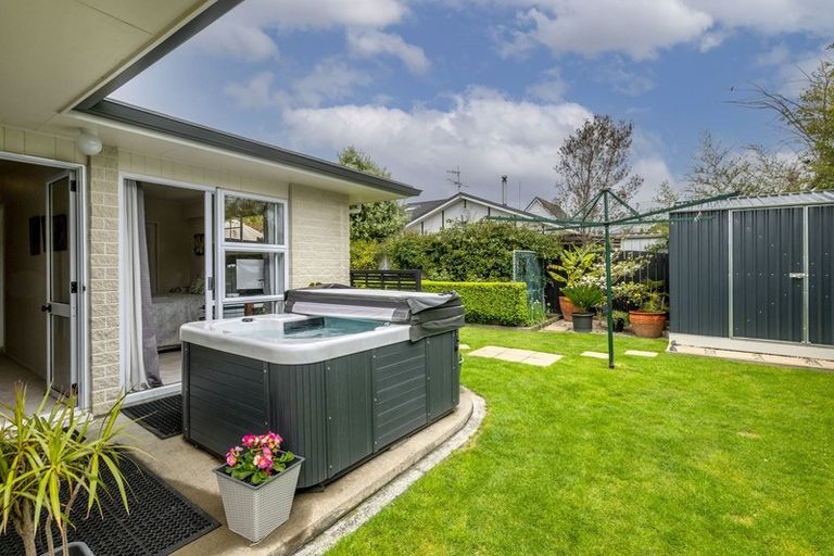 Photo of property in 22 Awanui Drive, Waikanae, 5036