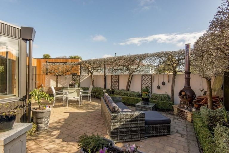 Photo of property in 3/48 Mcfaddens Road, St Albans, Christchurch, 8052