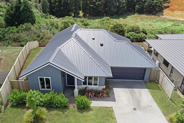 Photo of property in 11 Muirhill Place, Pokeno, 2402