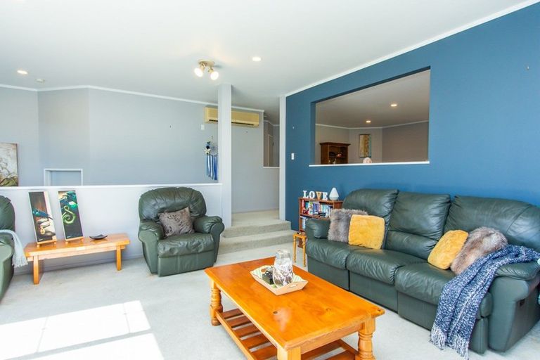 Photo of property in 58 Tawavale Street, Pukehangi, Rotorua, 3015