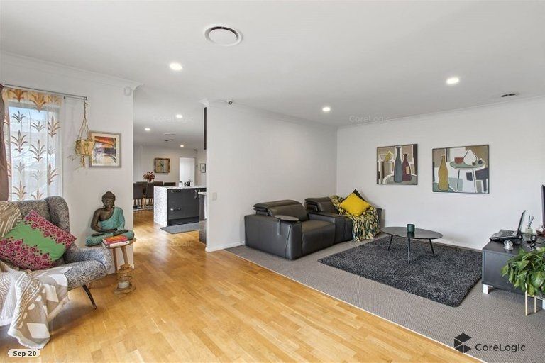 Photo of property in 89 Summerland Drive, Henderson, Auckland, 0612