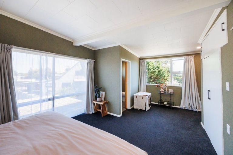 Photo of property in 8 Milne Street, Sanson, 4817