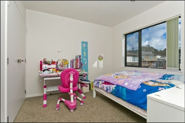 Photo of property in 52 Makamaka Lane, Albany Heights, Auckland, 0632