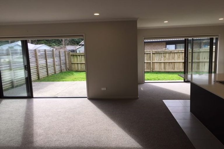 Photo of property in 35 Crabb Fields Lane, Riverhead, 0820