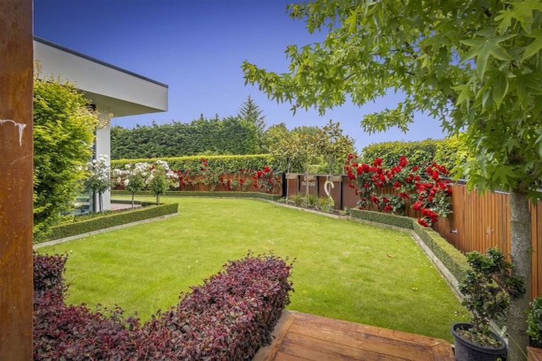 Photo of property in 2 Mersham Drive, Prebbleton, 7604